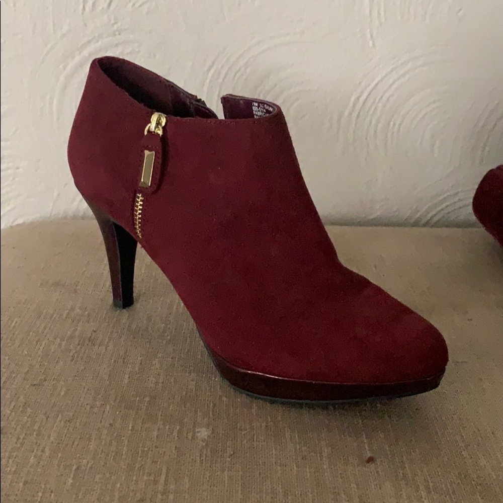 LizClairborne  booties